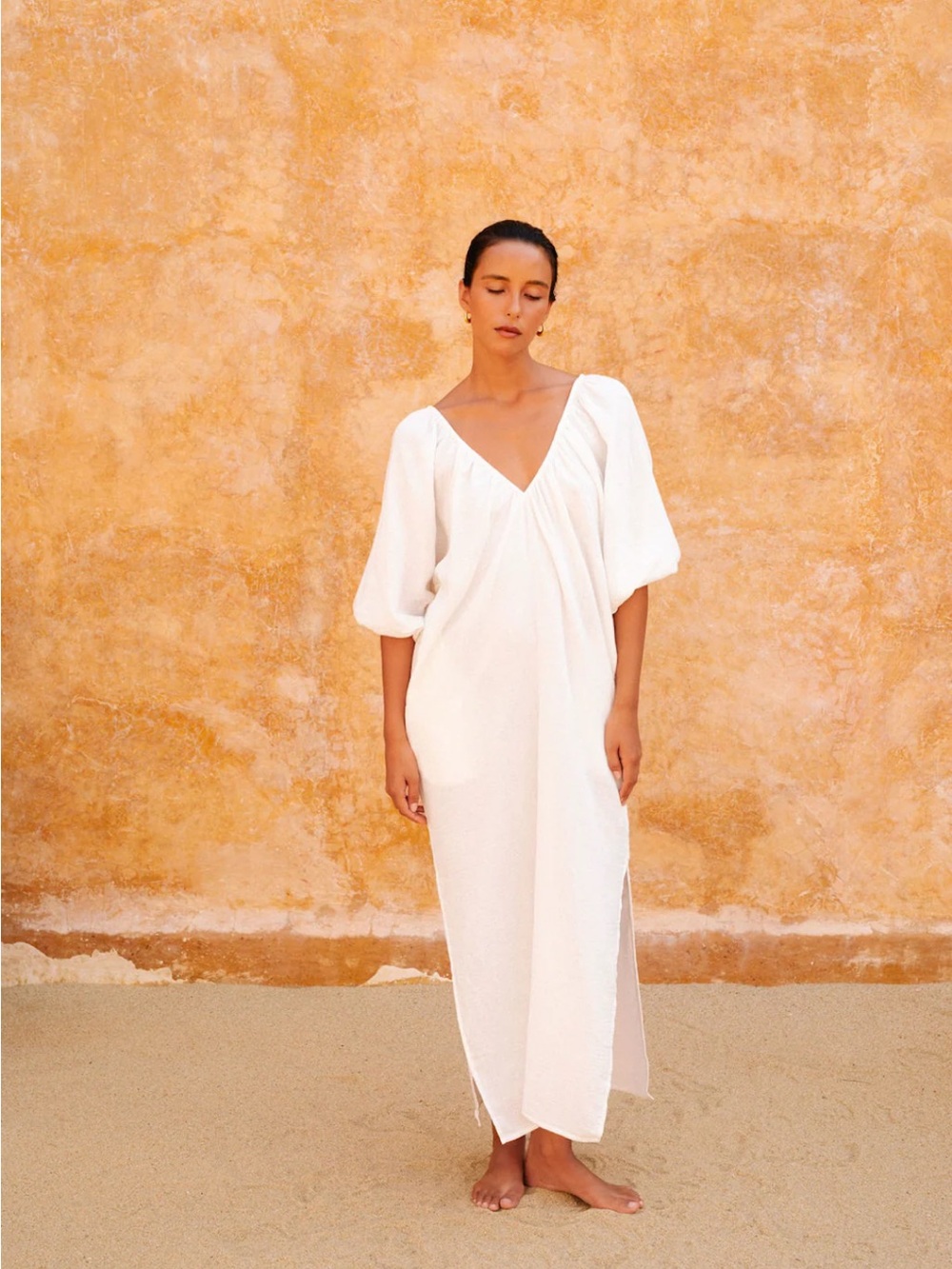 NWT Gillia Imari White Gauze V-Neck Dress